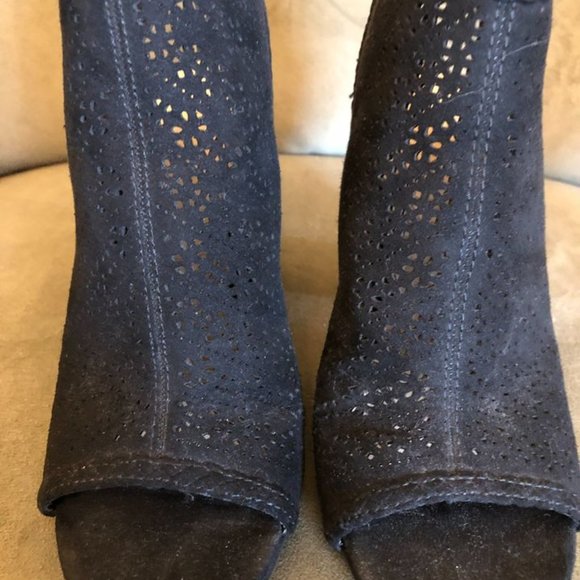 Women's 3-inch Black with Mesh Pattern High Heel Black Dress Shoe Size 5.5 - Picture 10 of 11